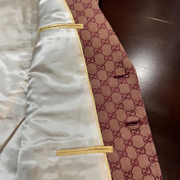 Gucci GG Supreme Blazer - Picture 13 of 16